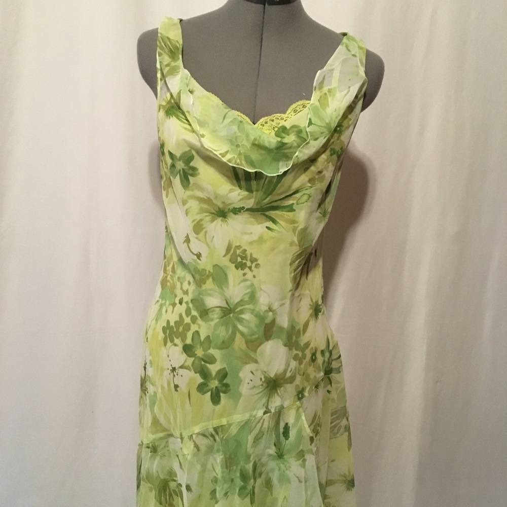 Connected Apparel Floral Spring Dress